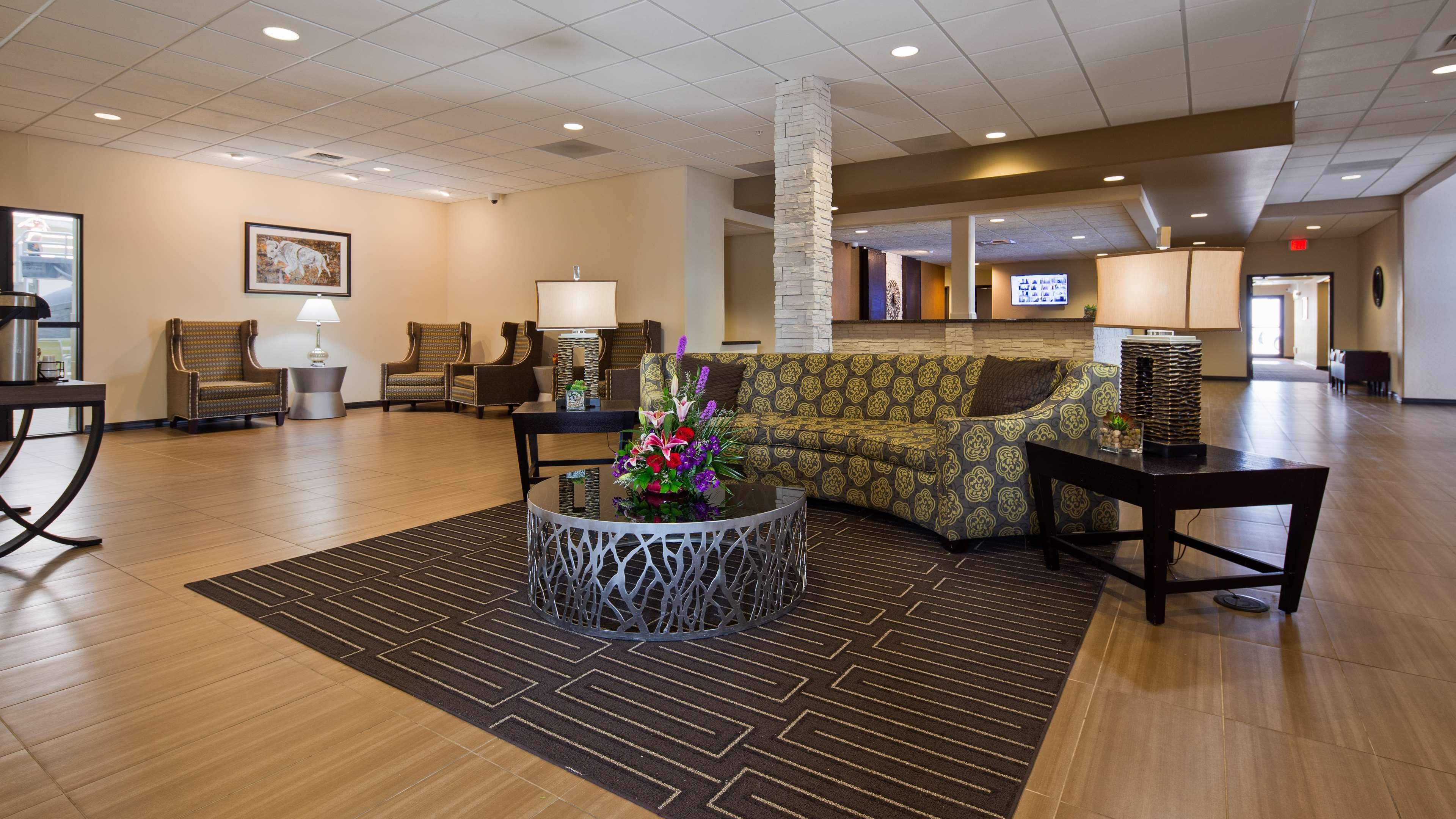 Best Western Plus Havre Inn & Suites Exterior photo